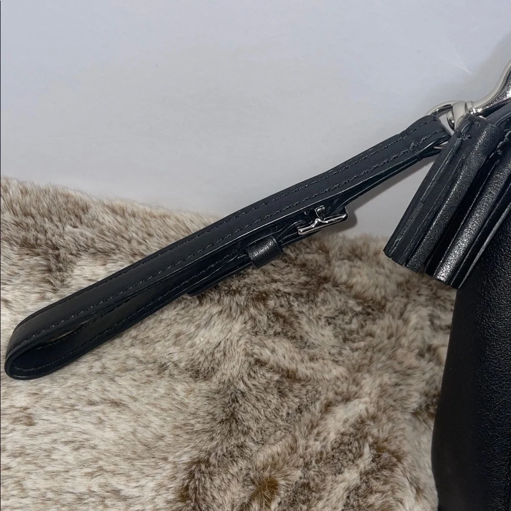 Coach ‘Legacy’ Large Leather Clutch - Picture 3 of 14